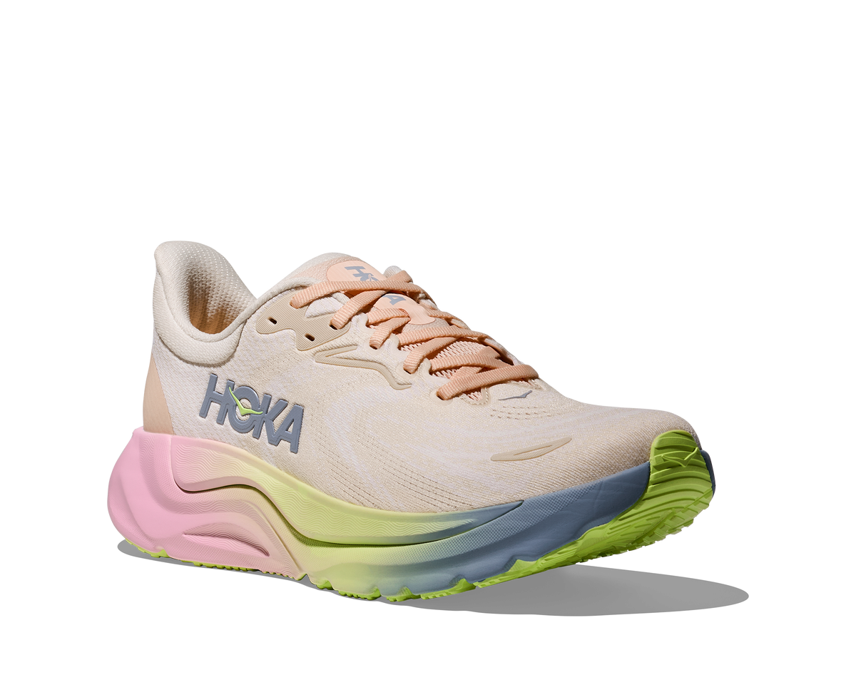 Women's HOKA Arahi 8 in Alabaster/Tangerine Glow, lateral view.