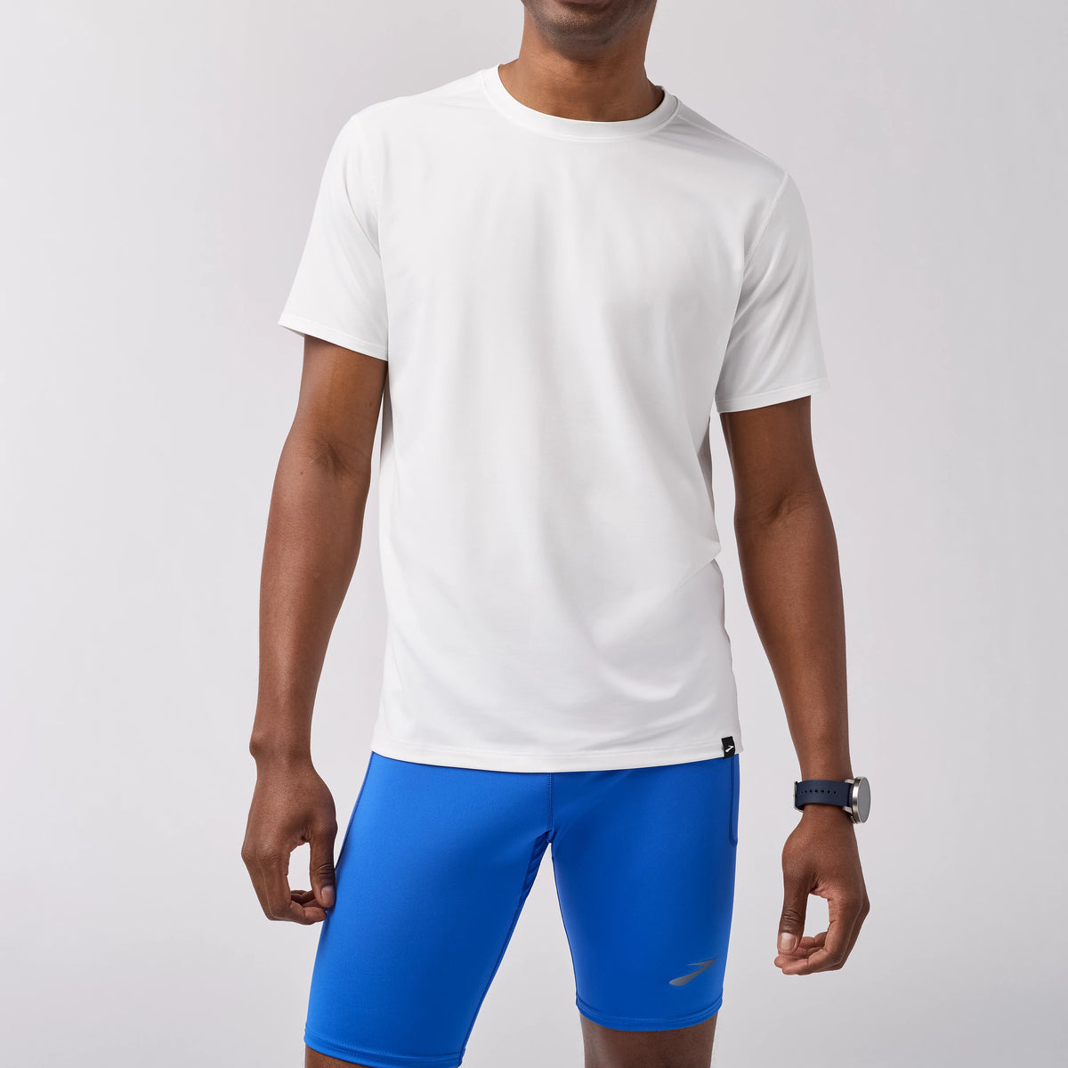 Men's Brooks Luxe Short Sleeve. White. Front view.