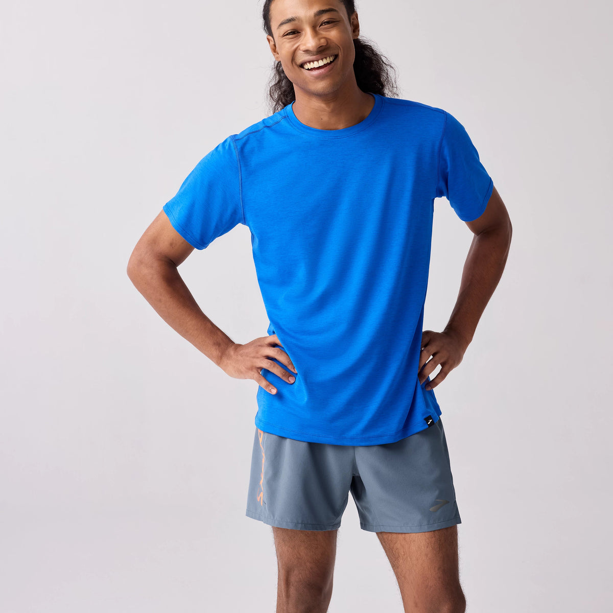 Men's Brooks Luxe Short Sleeve in Heather Neo Blue, front view