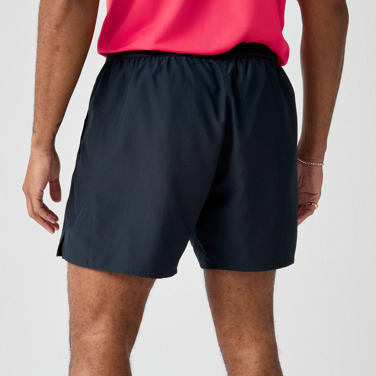 Men's Brooks Dash 2-in-1 Shorts. Black.