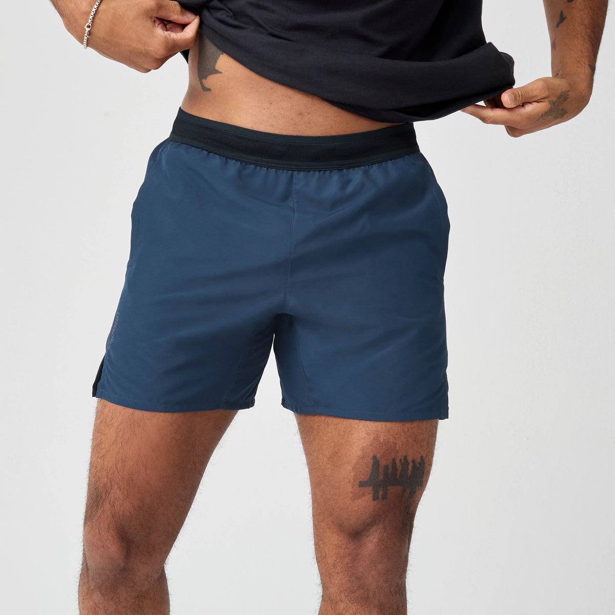 Men's Brooks Dash 6-inch 2-in-1 Shorts Midnight Run/Black front view