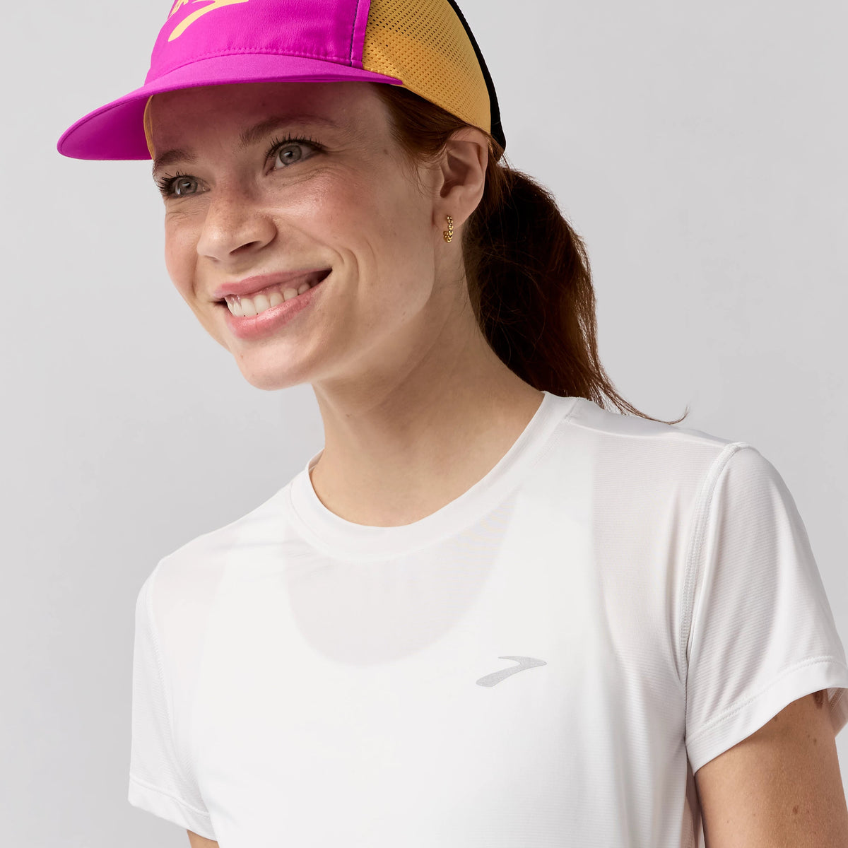 Brooks Propel Mesh Hat 2.0 in Magenta/Midnight/Brooks Logo, front view