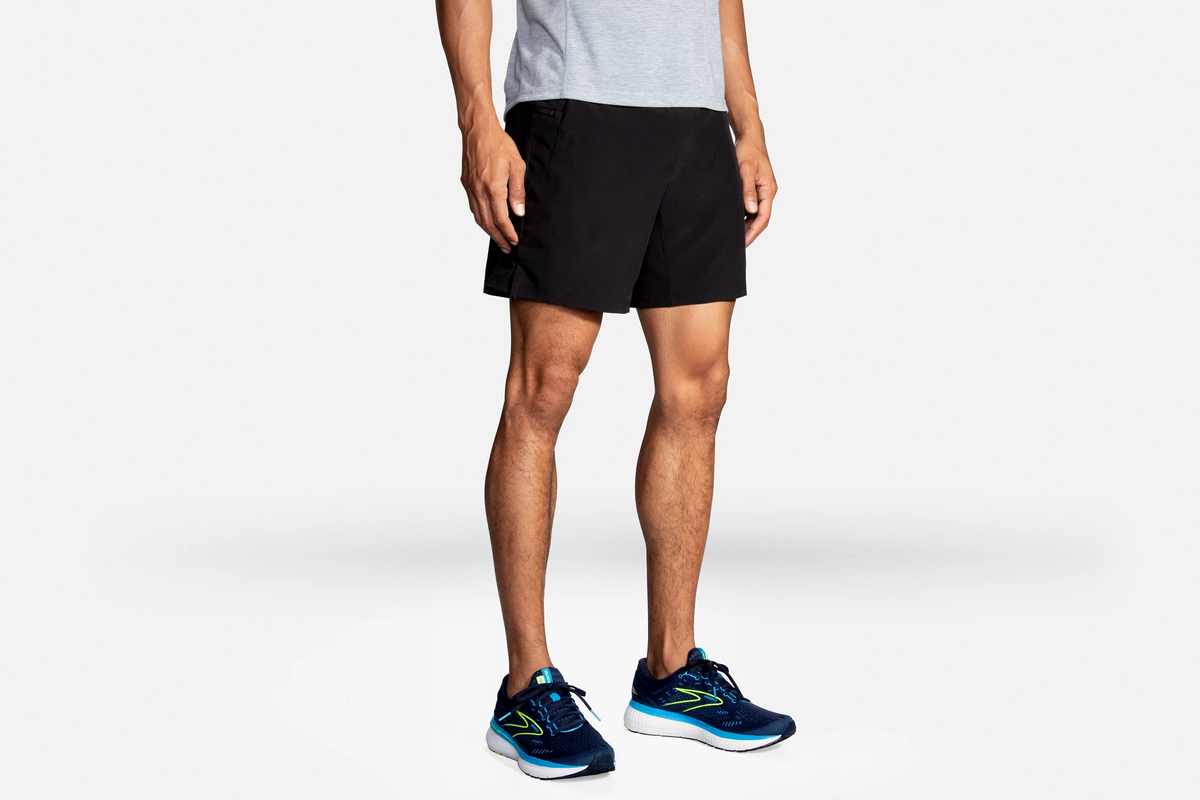 Men's Brooks Sherpa 7" 2-in-1 Shorts. Black. Front view.