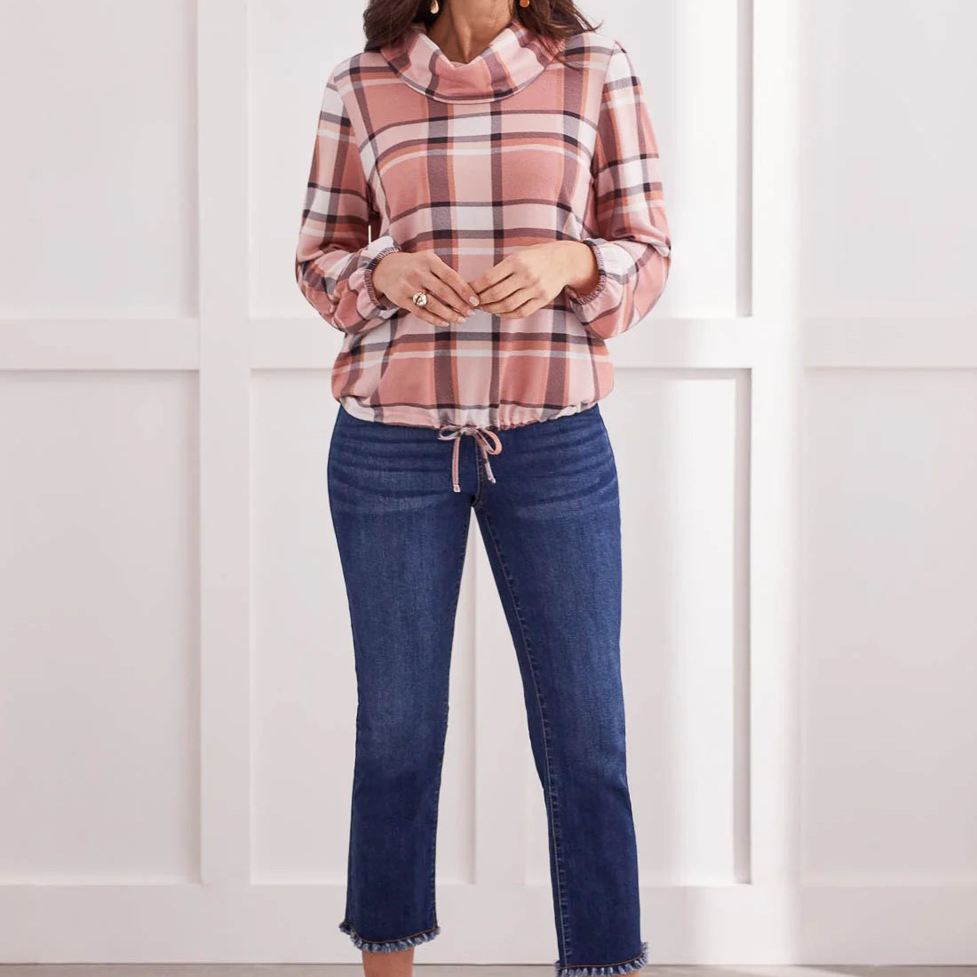 Tribal women's Audrey Pull-On Straight Crop Jeans in Blue Moon, front outfit view showing frayed cropped hems.