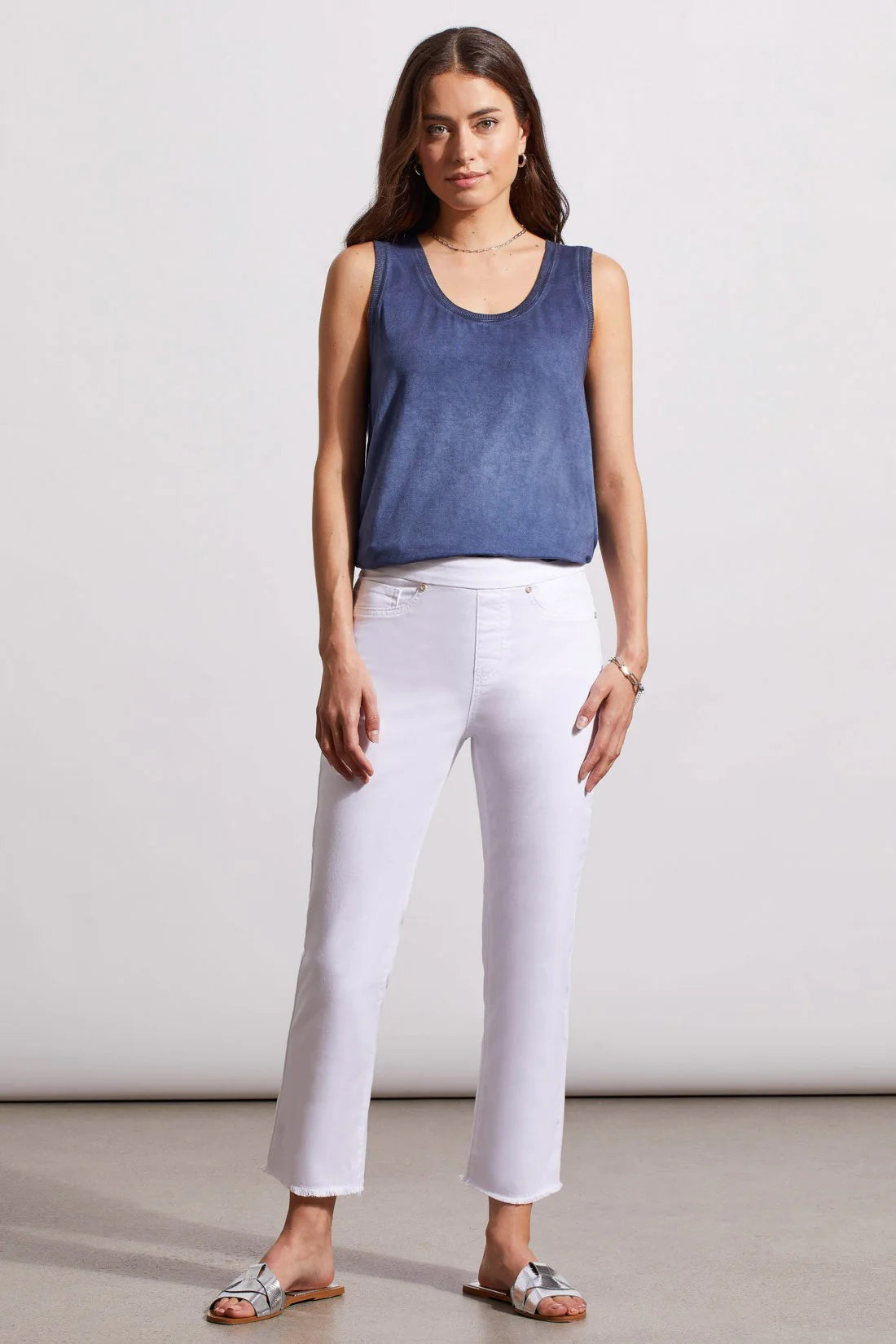 Tribal Audrey Pull-On Straight Crop Jeans in White for women, front view