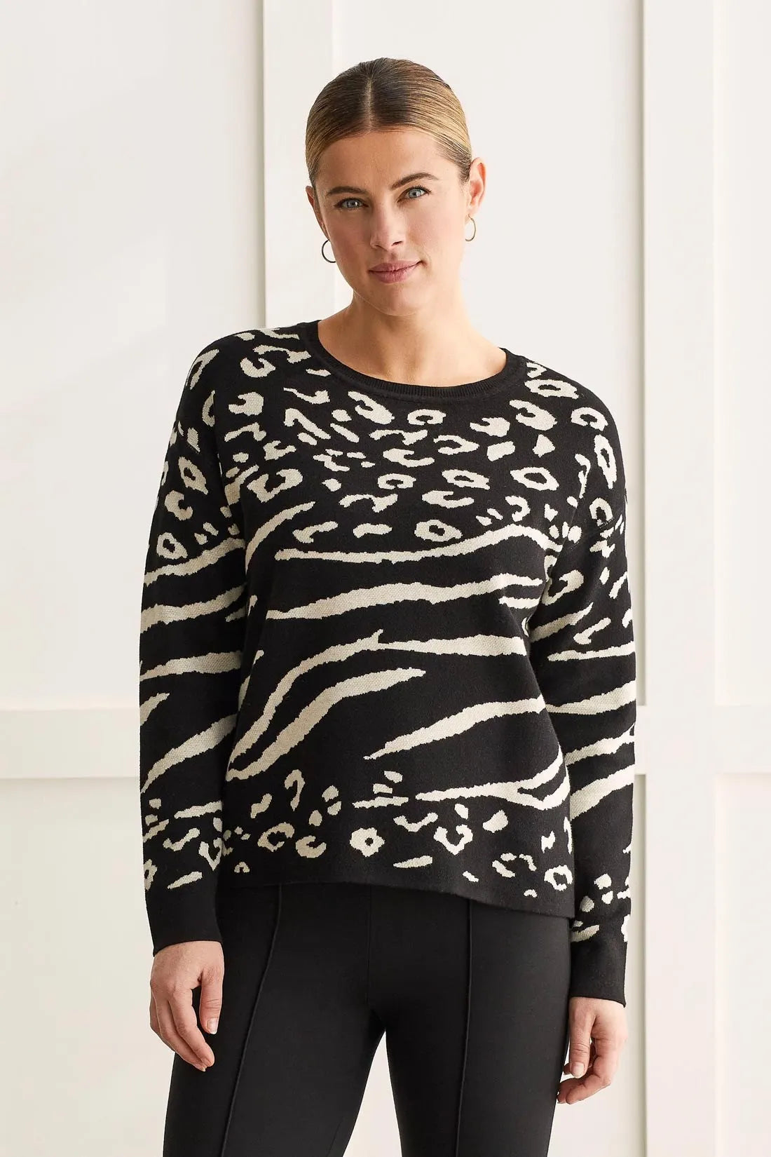 Tribal Reversible Cotton Crew Neck Sweater in Black for women, product view