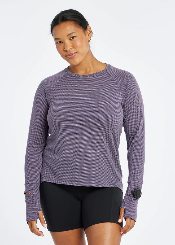 Women's Oiselle Flyout Long Sleeve. Purple.