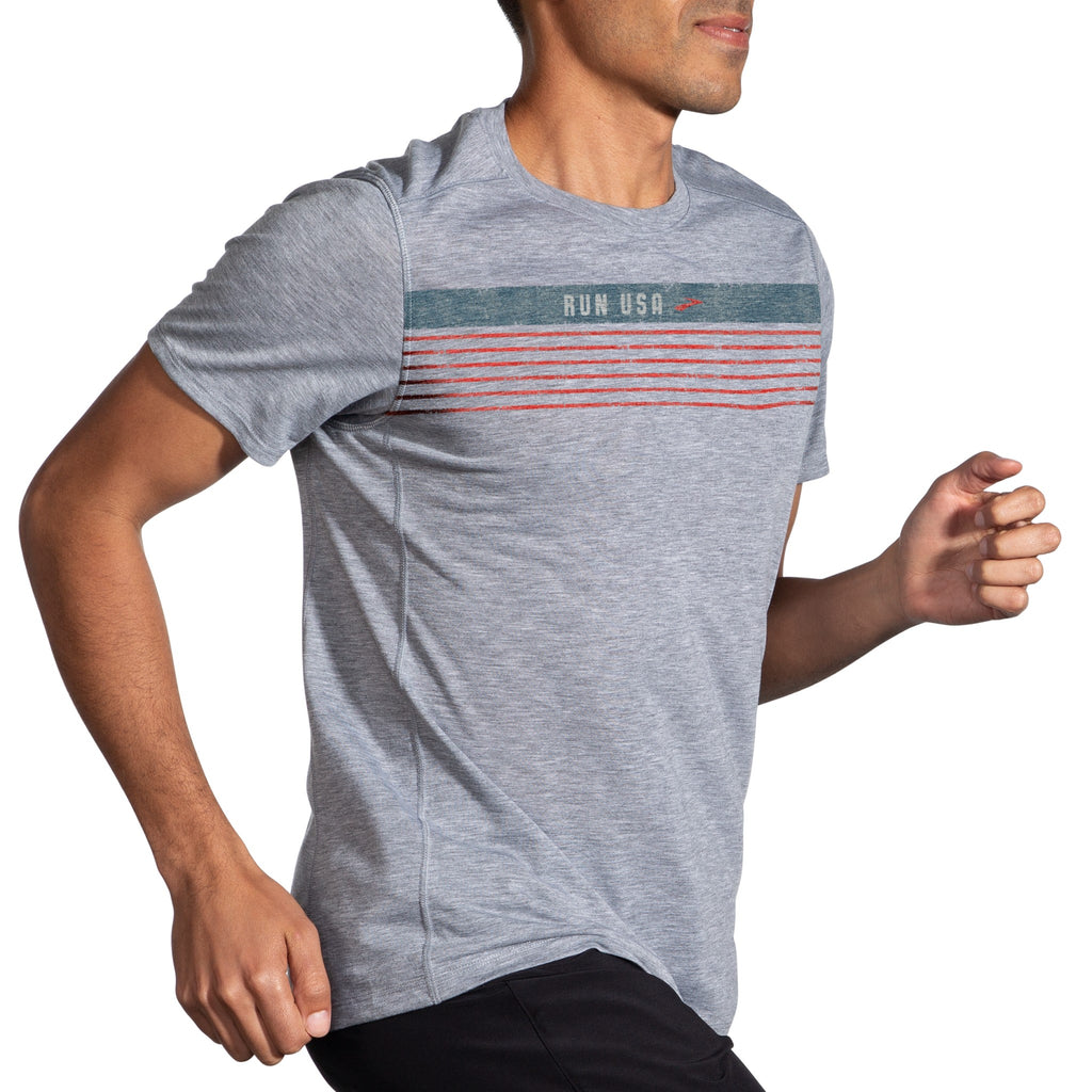 Men's Brooks Distance Short Sleeve. Grey. Front/Lateral view.