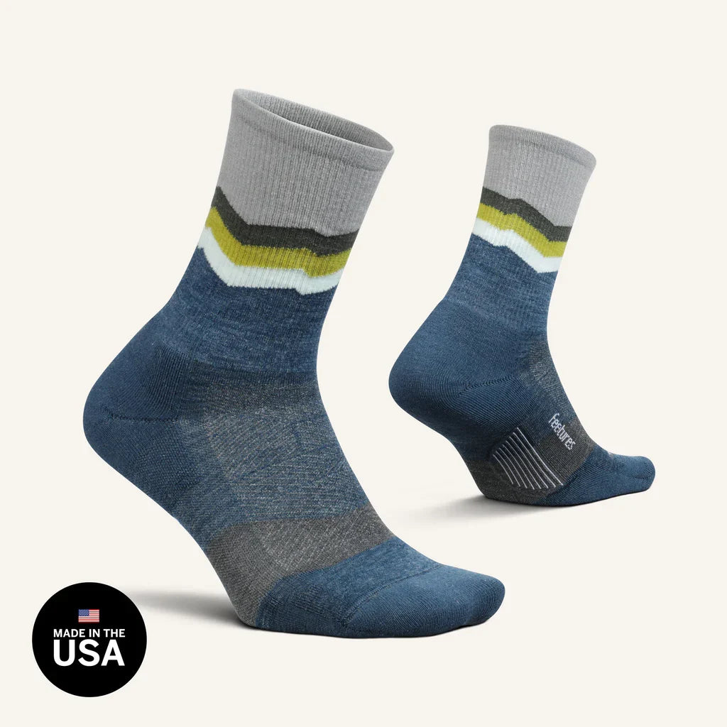 Feetures Merino 10 Max Cushion Mini Crew socks in Switchback Navy.