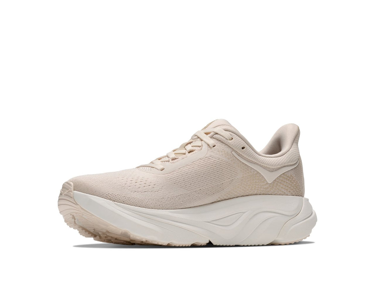 Women's HOKA Arahi 9 in Alabaster / Oat Milk