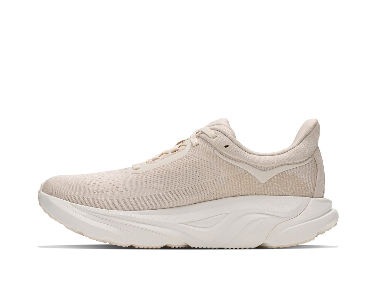 Women's HOKA Arahi 9 in Alabaster / Oat Milk
