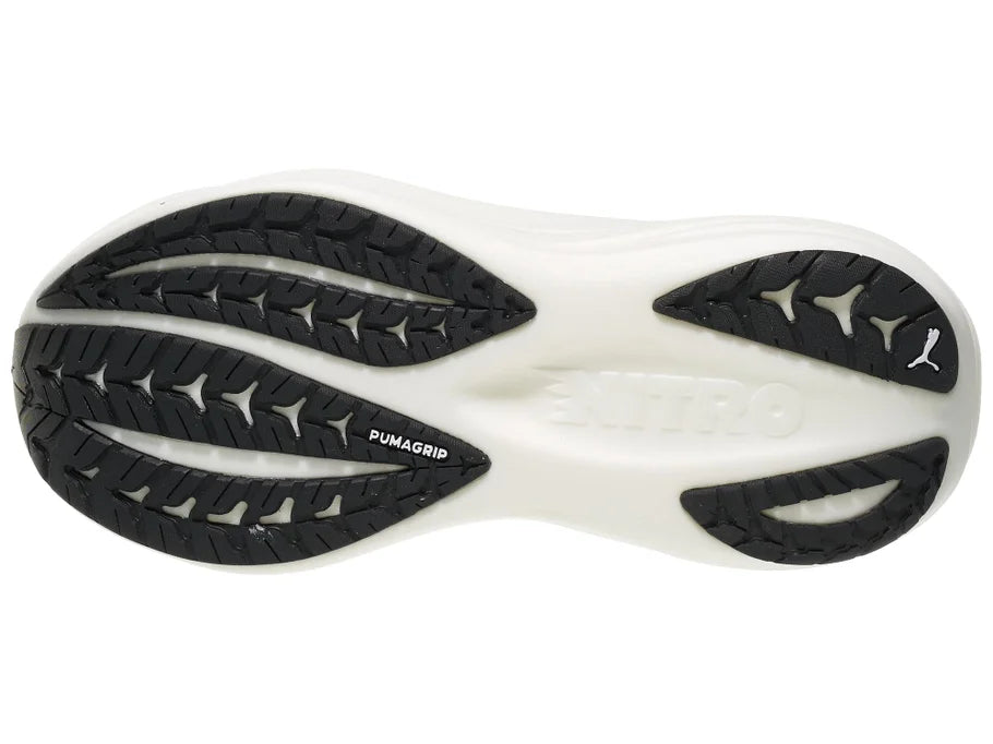Men's PUMA MagMax Nitro 2. Black upper. White midsole. Bottom view.