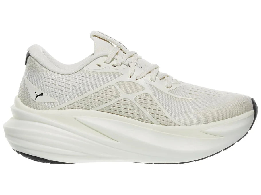 Men's PUMA MagMax Nitro 2 in Warm White/Puma Black - medial view