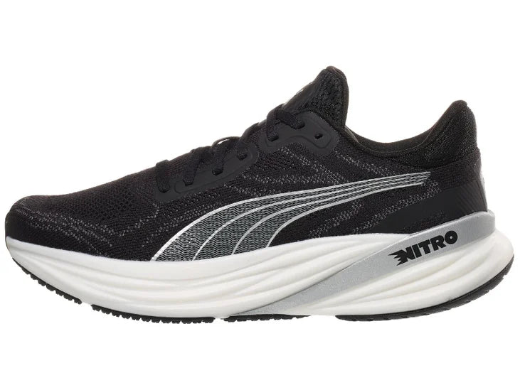 Men's Puma Magnify Nitro 2. Black upper. White midsole. Lateral view.