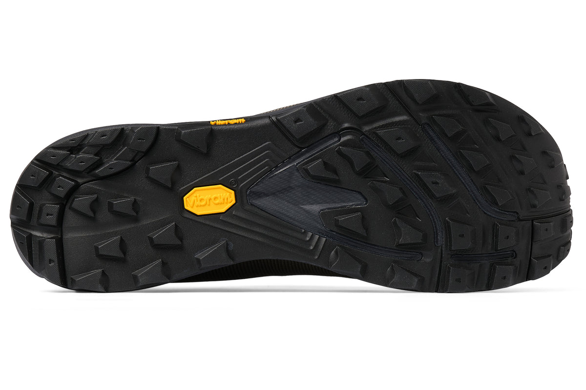 Men's Topo Traverse 2. Dark Green upper. Black midsole. Bottom view.