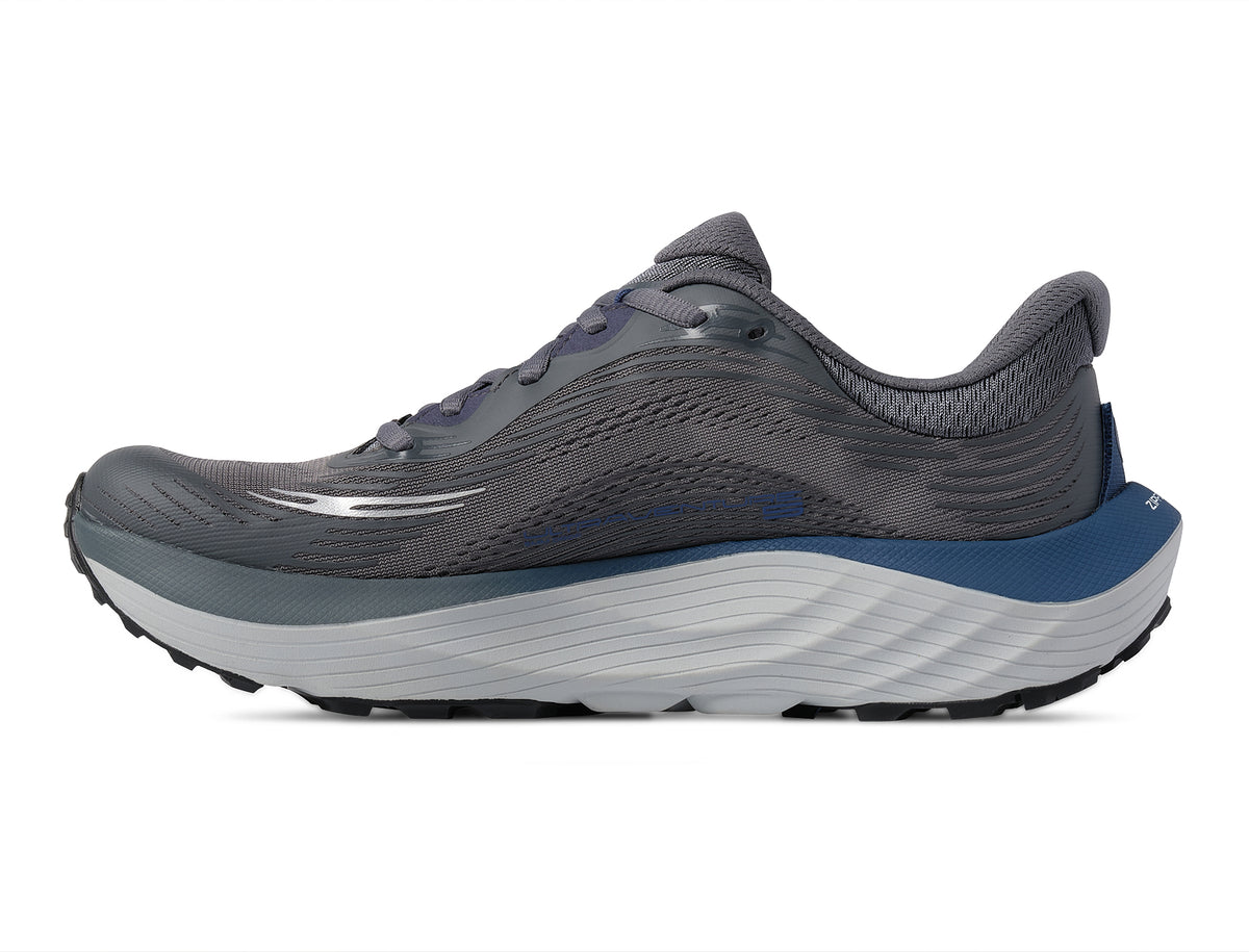 Men's Topo Ultraventure 5. Grey upper. Light Grey midsole. Medial view.
