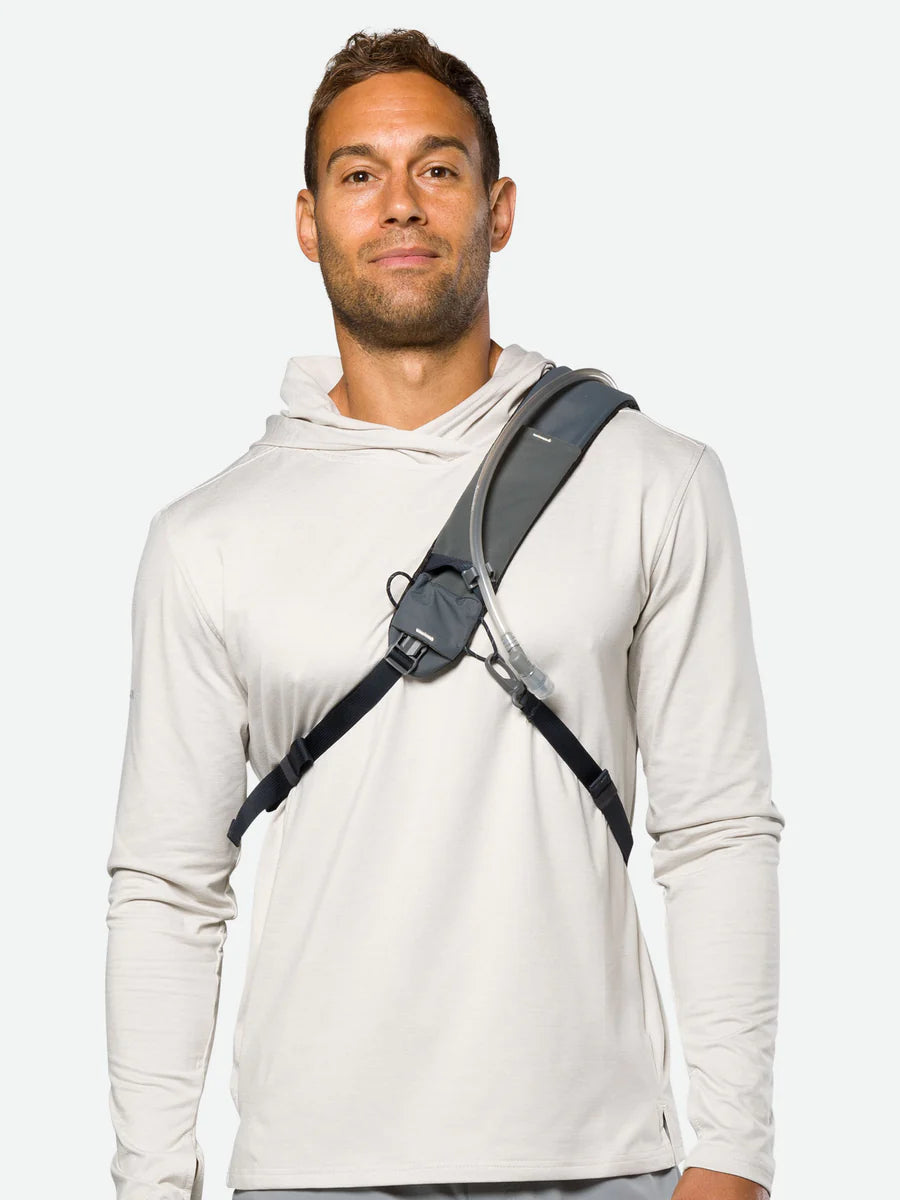 Nathan Limitless 6L Sling. Grey.