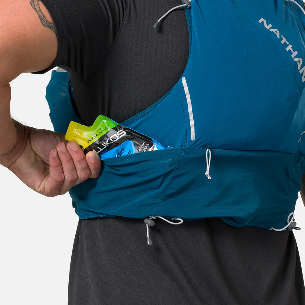 Nathan Pinnacle Pro 6 liter hydration vest. Blue.