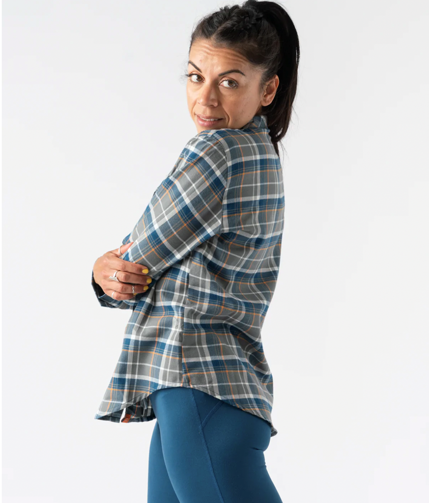 Women's rabbit High Country LS Flannel in Sedona Sage