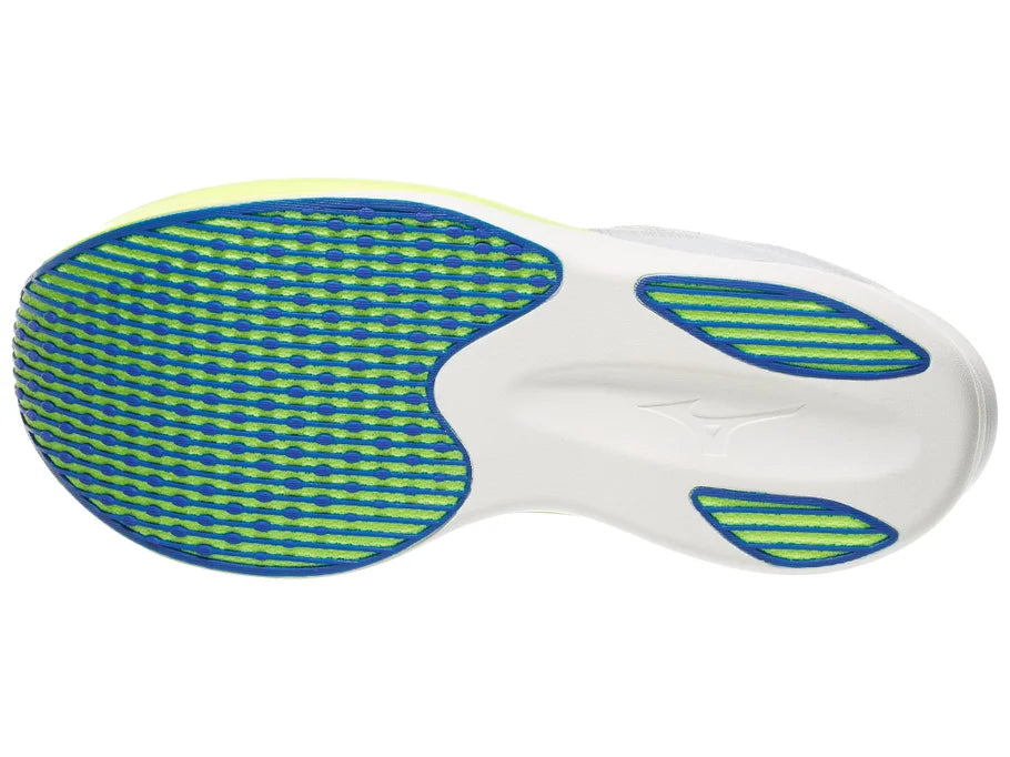 Mizuno Hyperwarp Elite. White upper. White/Yellow/Blue midsole. Bottom view.