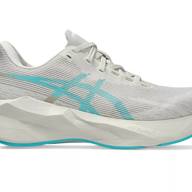 Women's Asics Novablast 6. Off White upper. Off White midsole. Lateral view.