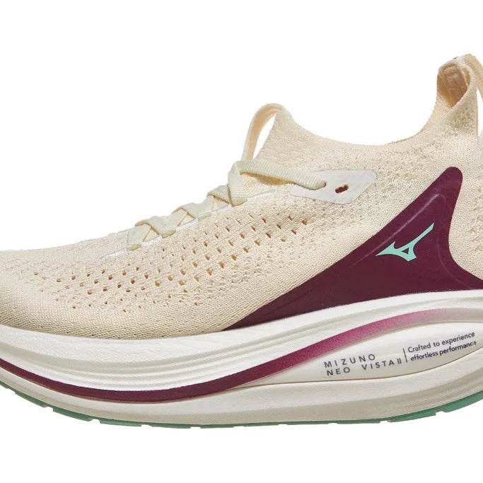Women's Mizuno Neo Vista 2 in Nimbus Cloud/Ice Green, lateral view.
