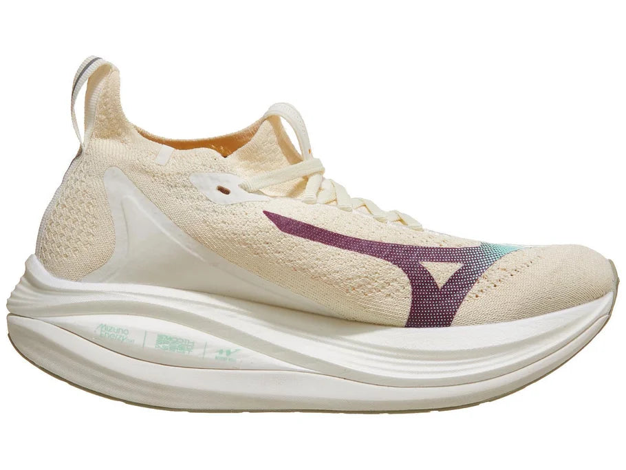Women's Mizuno Neo Vista 2 in Nimbus Cloud/Ice Green, medial view.