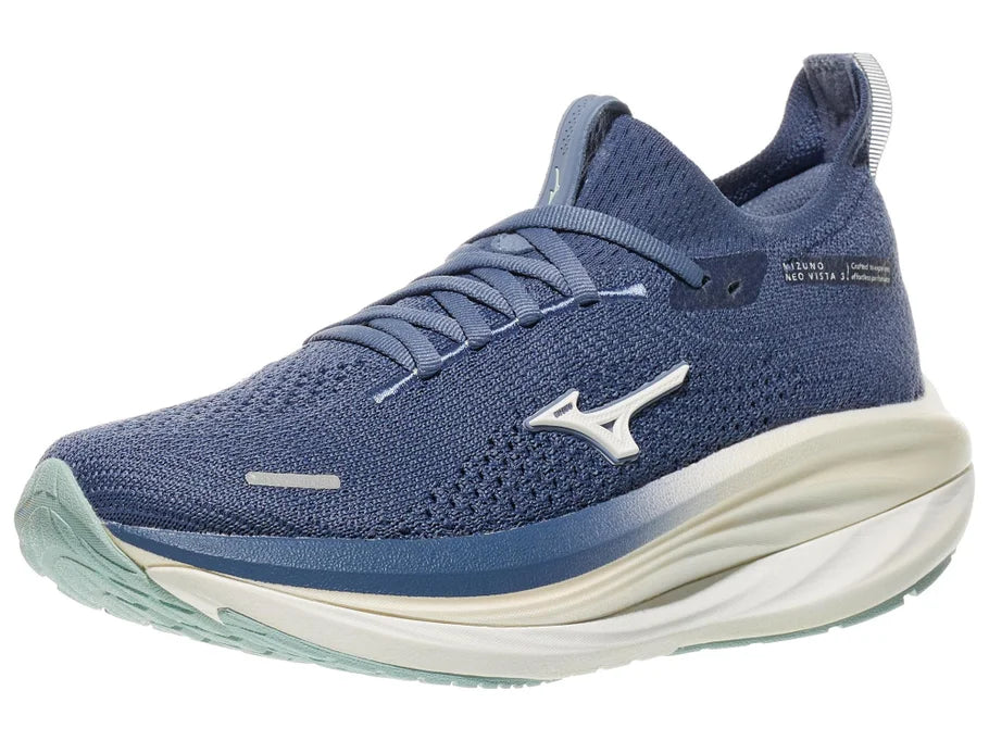 Women's Mizuno Neo Vista 3 in Wild Wind/White, lateral view.