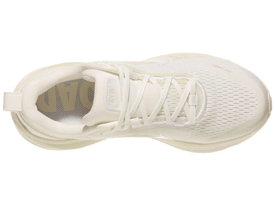 Women's Nike Vomero 18. White upper. White midsole. Top view.