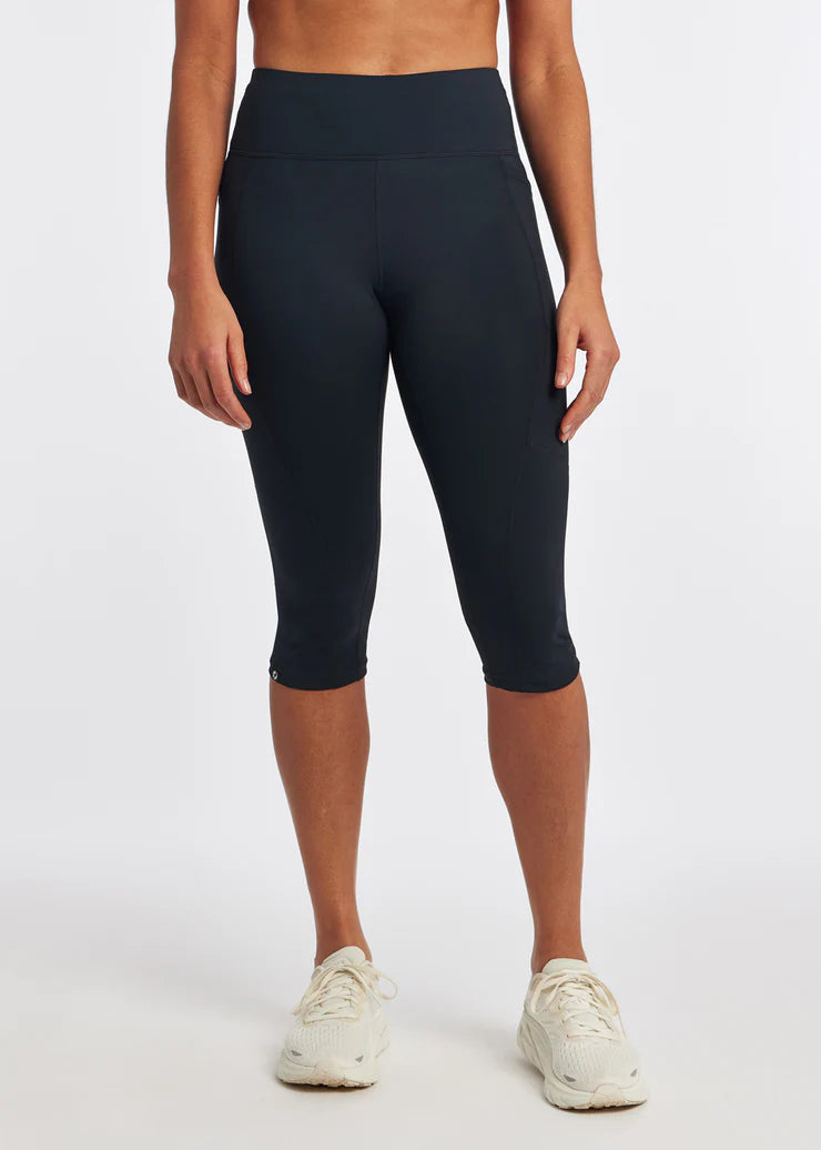 Women's Oiselle Pockito Knickers. Black. Front view.