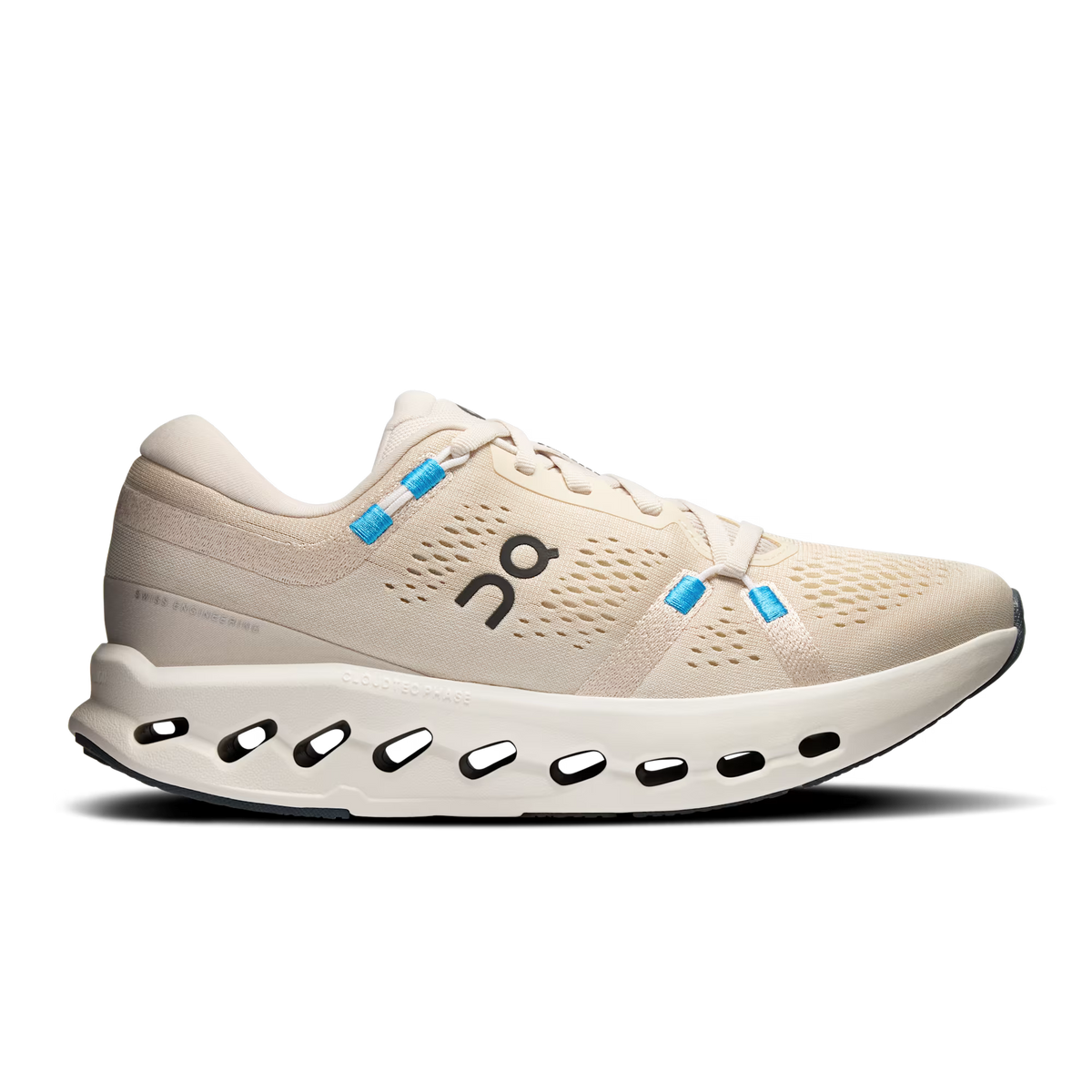 Women's On Clousurfer 2. Cream upper. White midsole. Lateral view.