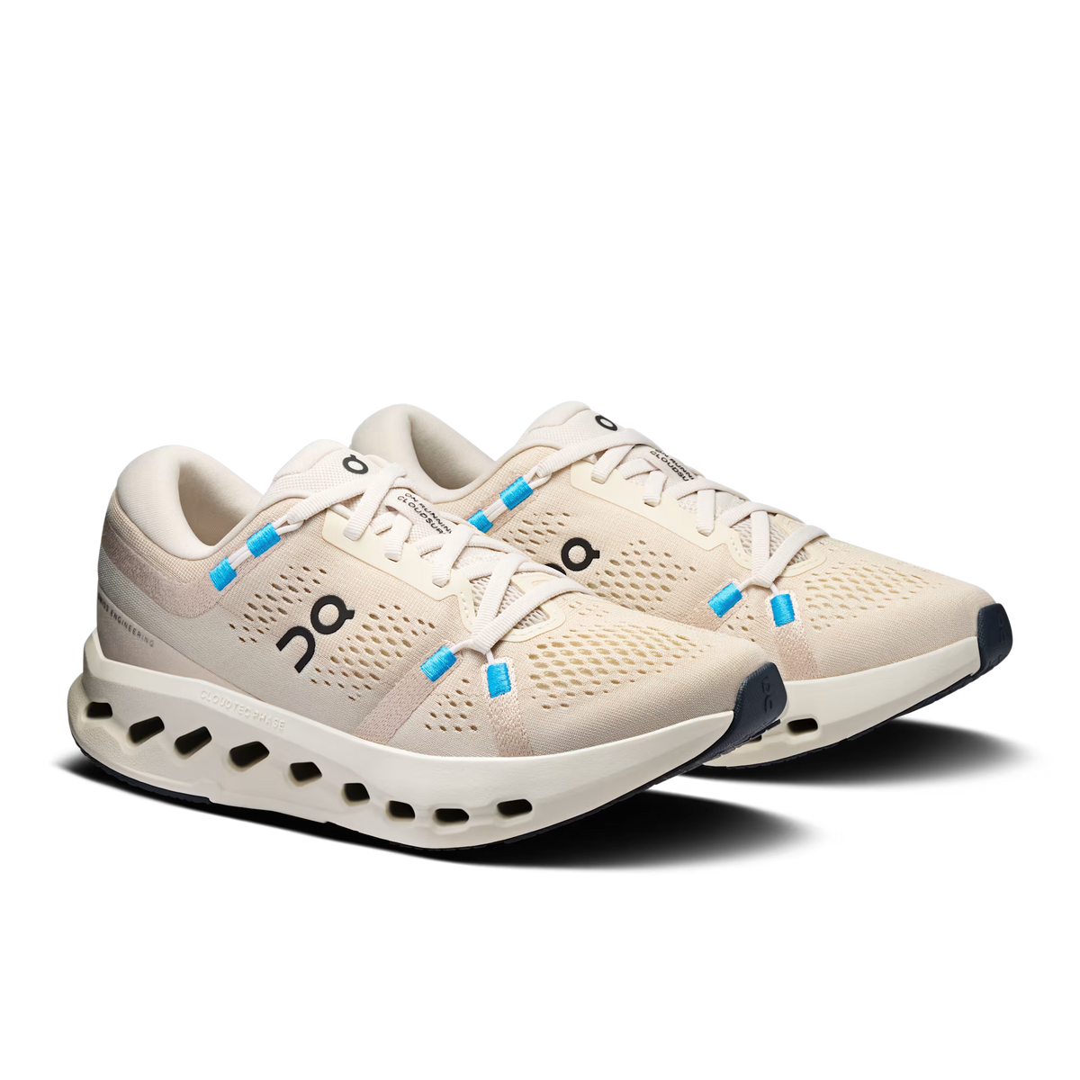 Women's On Clousurfer 2. Cream upper. White midsole. Lateral view.