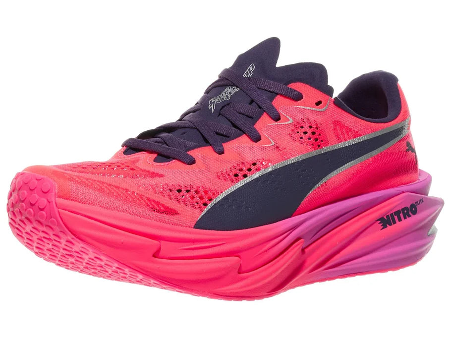 Women's Puma Deviate Nitro Elite 4 Hyrox. Pink upper. Pink midsole. Lateral view.