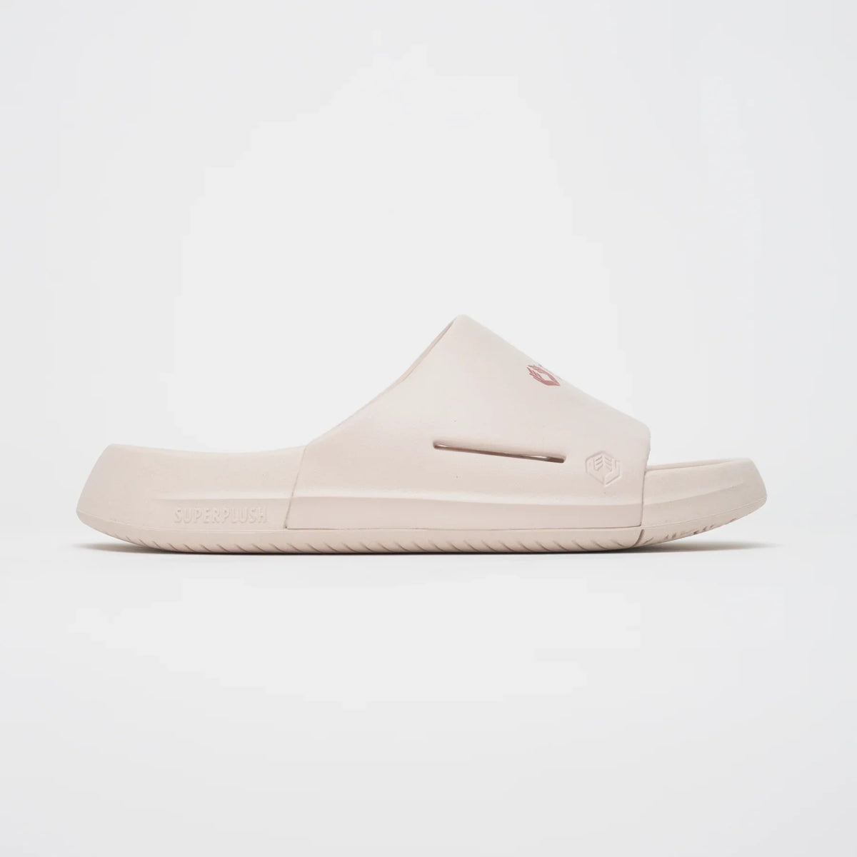 Women's Roll Recovery SUPERPLUSH Slide in Coconut Cream.