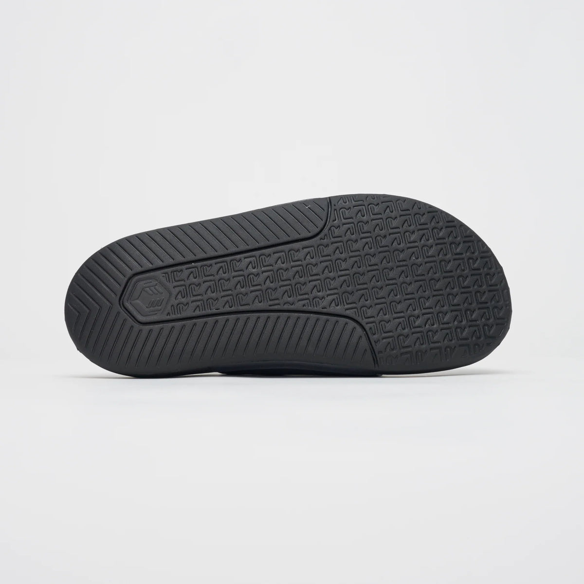 Women's Roll Recovery Superplush Flipflop. Black.