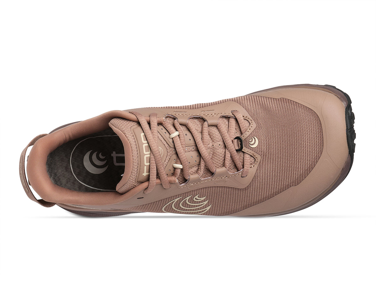 Women's Topo Traverse 2. Dark Pink upper. Grey midsole. Top view.