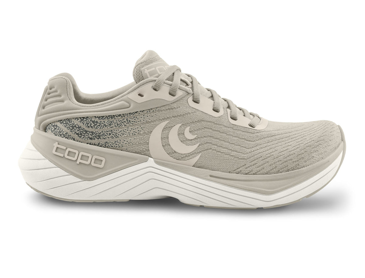 Women's Topo Athletic Ultrafly 5 in Tan/White, alternate lateral view