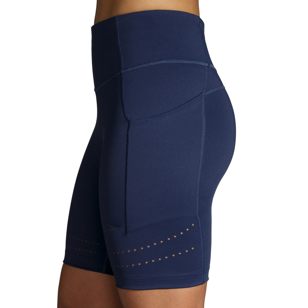 Women's Brooks Method 8" Short Tights. Navy. Lateral view.