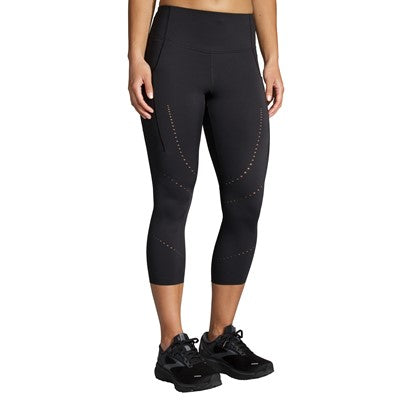 Women's Brooks Method 3/4 Tights. Black. Front/Lateral view.
