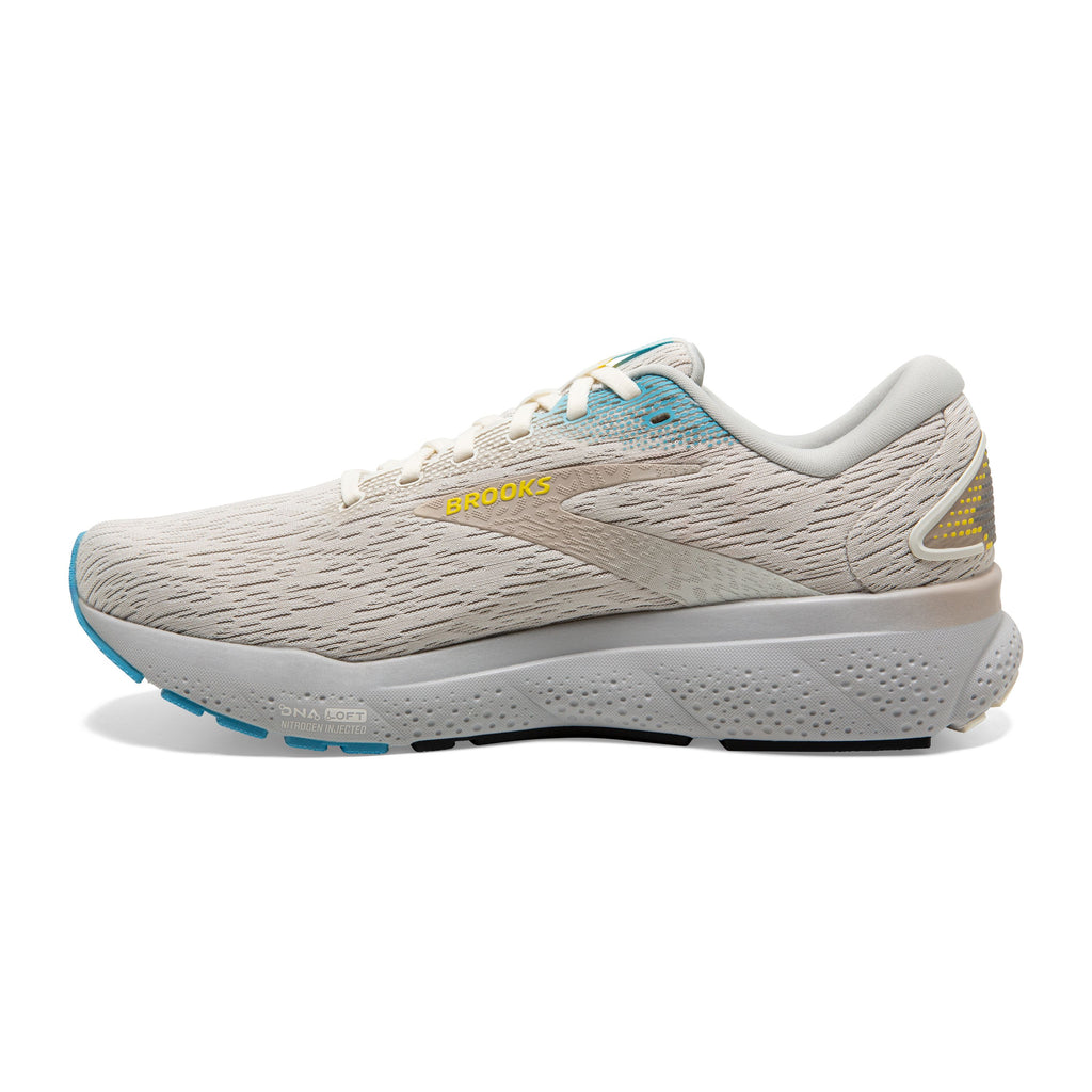 Men's Brooks Ghost 16. Light Grey upper. Light Grey midsole. Medial view.