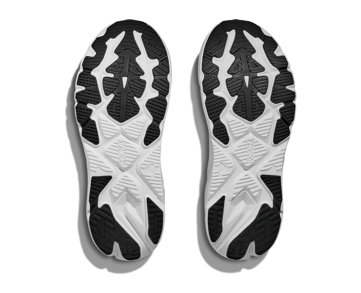 Men's HOKA Arahi 8 in Black/White, outsole view.