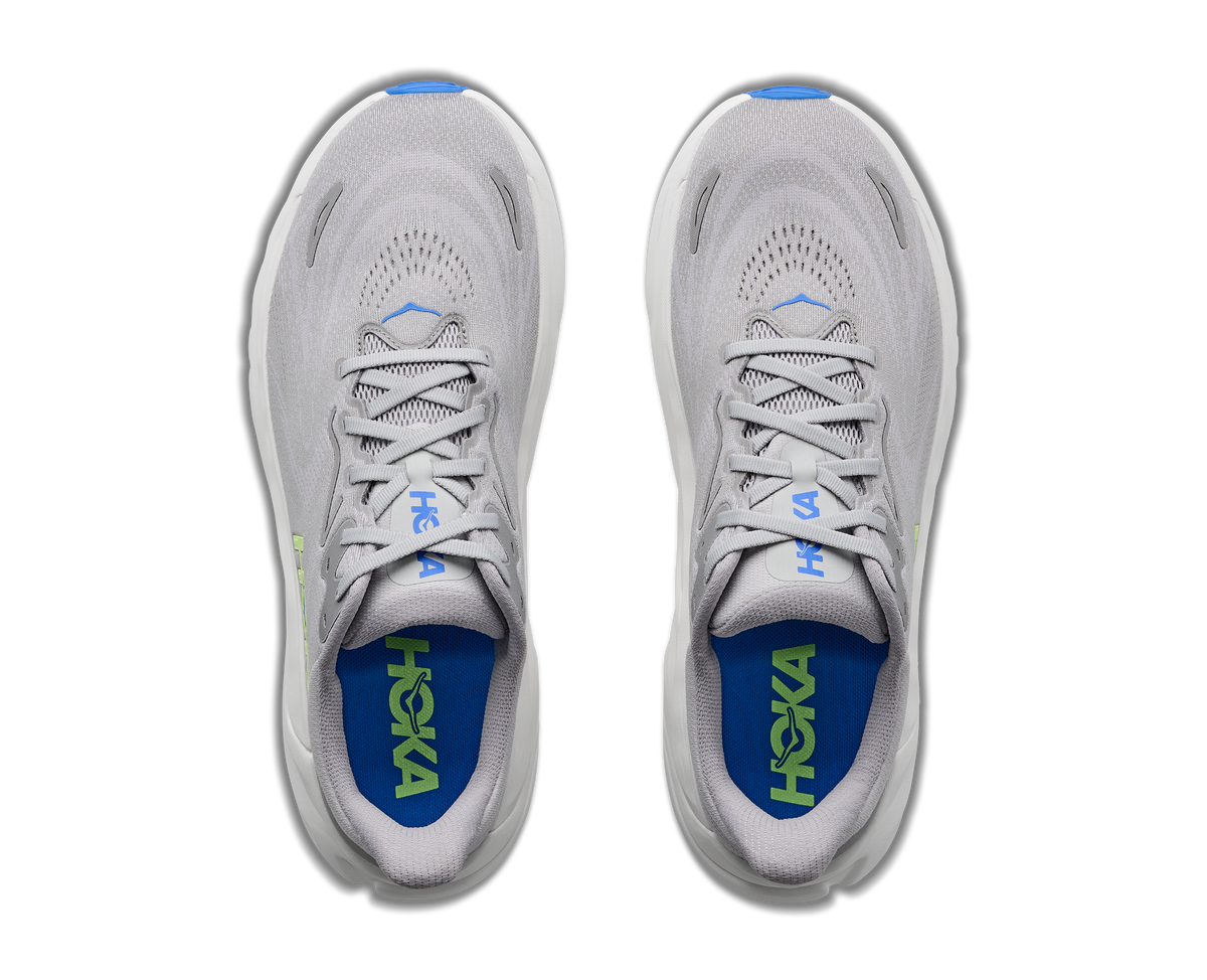 Men's Hoka Arahi 8. Grey upper. White midsole. Top view.
