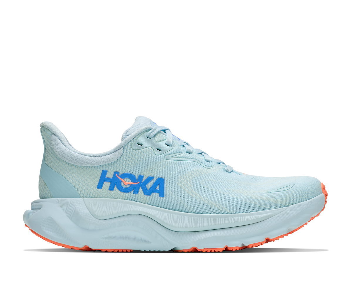 Women's Hoka Arahi 8. Light Blue upper. Light Blue midsole. Lateral view.