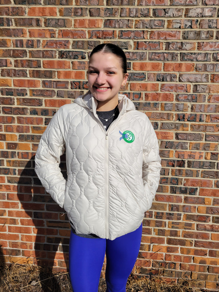 Women's Saucony Oysterpuff Jacket. White with Confluence Running Logo.