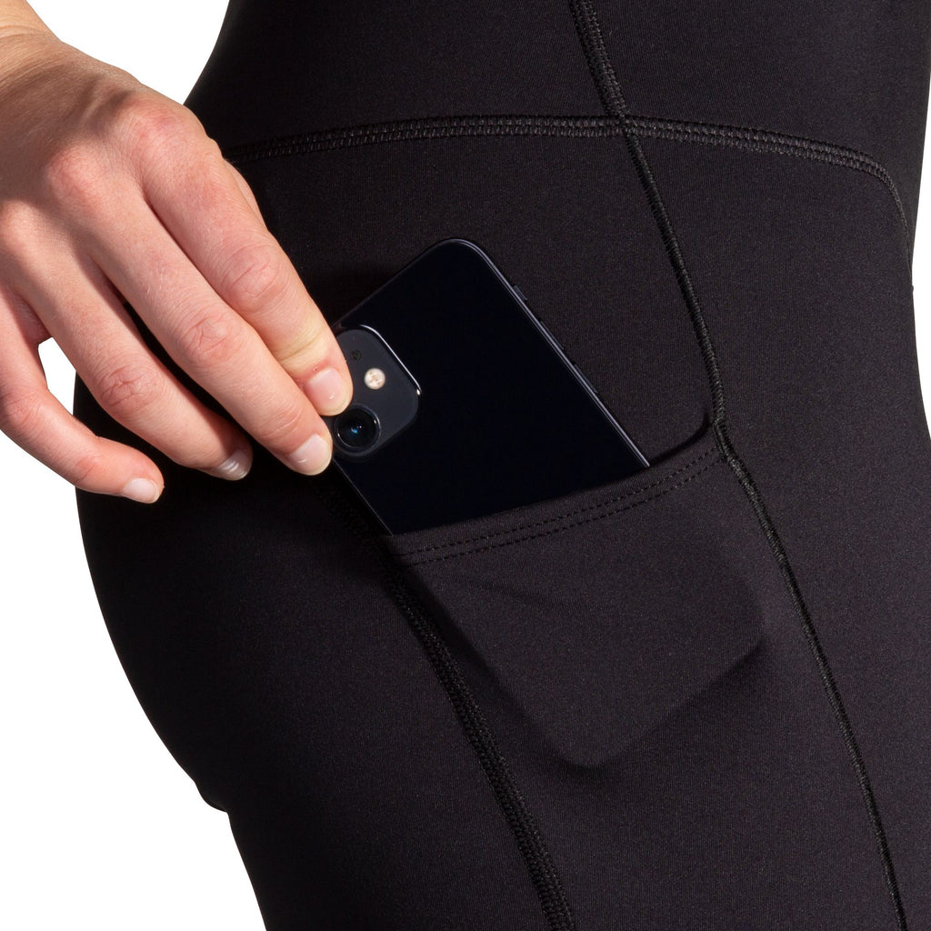 Women's Brooks Spark 8" Short Tights. Black. Side pocket.