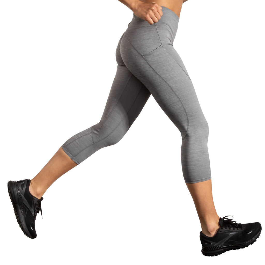 Women's Brooks Spark Capri. Charcoal. Lateral view.