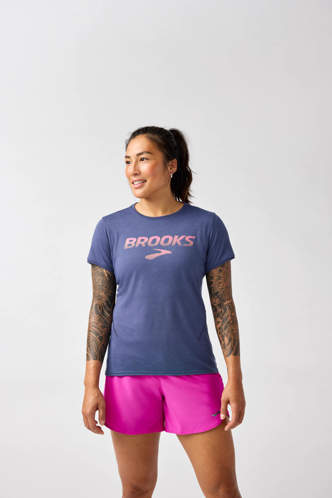 Women's Brooks Distance Short Sleeve 3.0. Blue/Grey.