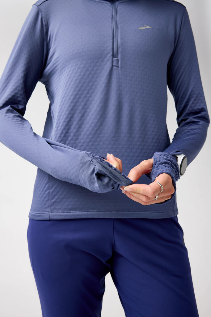 Women's Brooks Notch Thermal Hoodie 3.0. Grey.