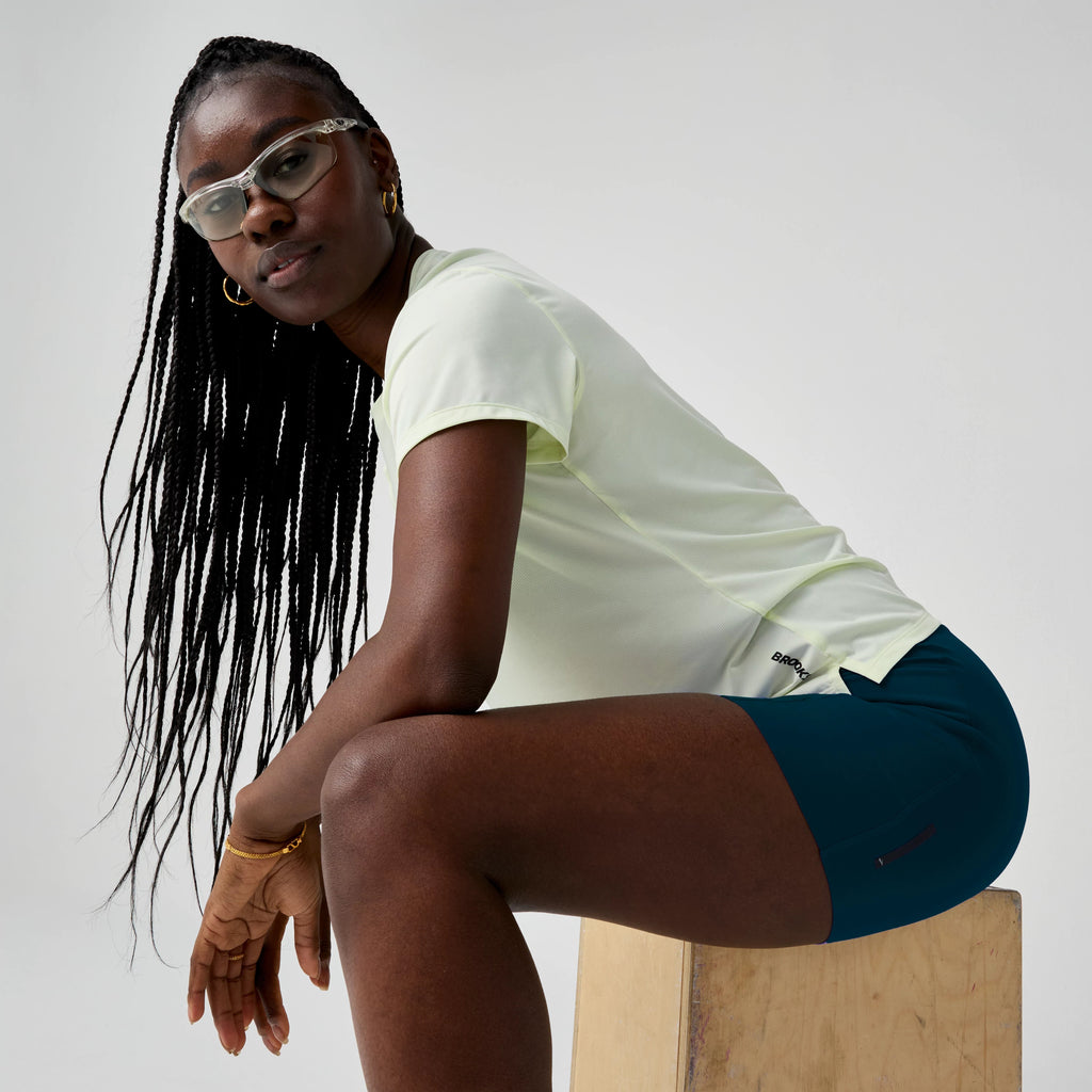 Women's Brooks Chaser 7" Short Tight. Teal.