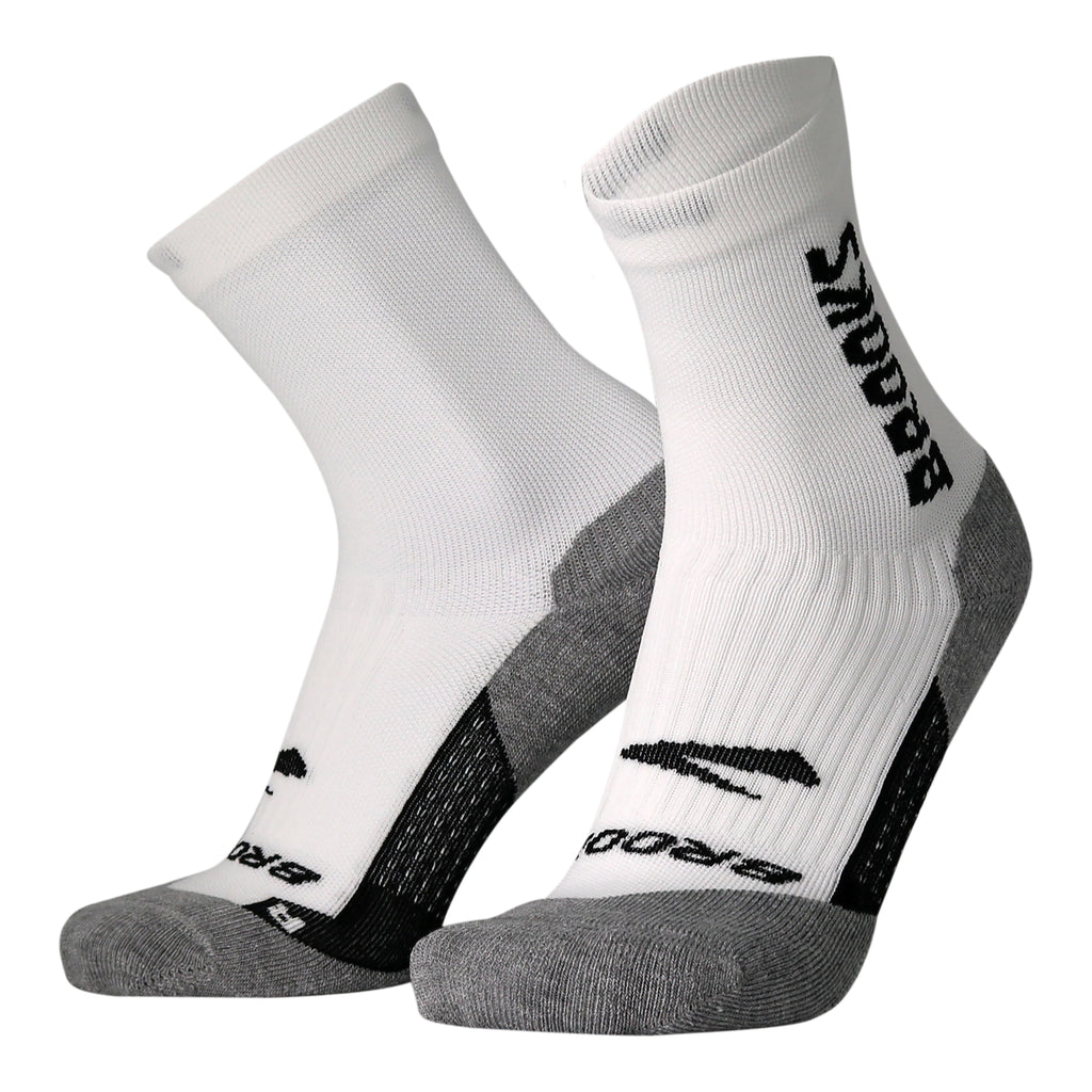 Brooks Ghost Crew Socks. White.